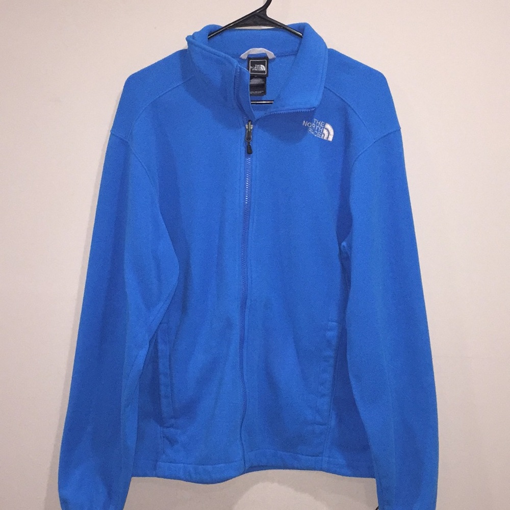 MENS the north face sweater Size small